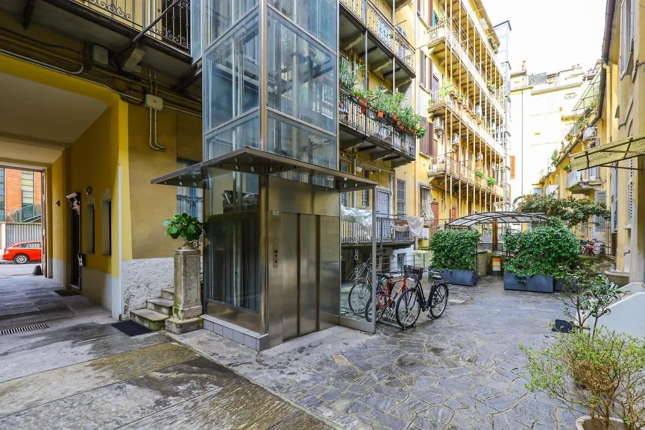 Milan Cozy Apartment Italy